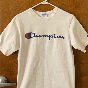 Champion t-shirt